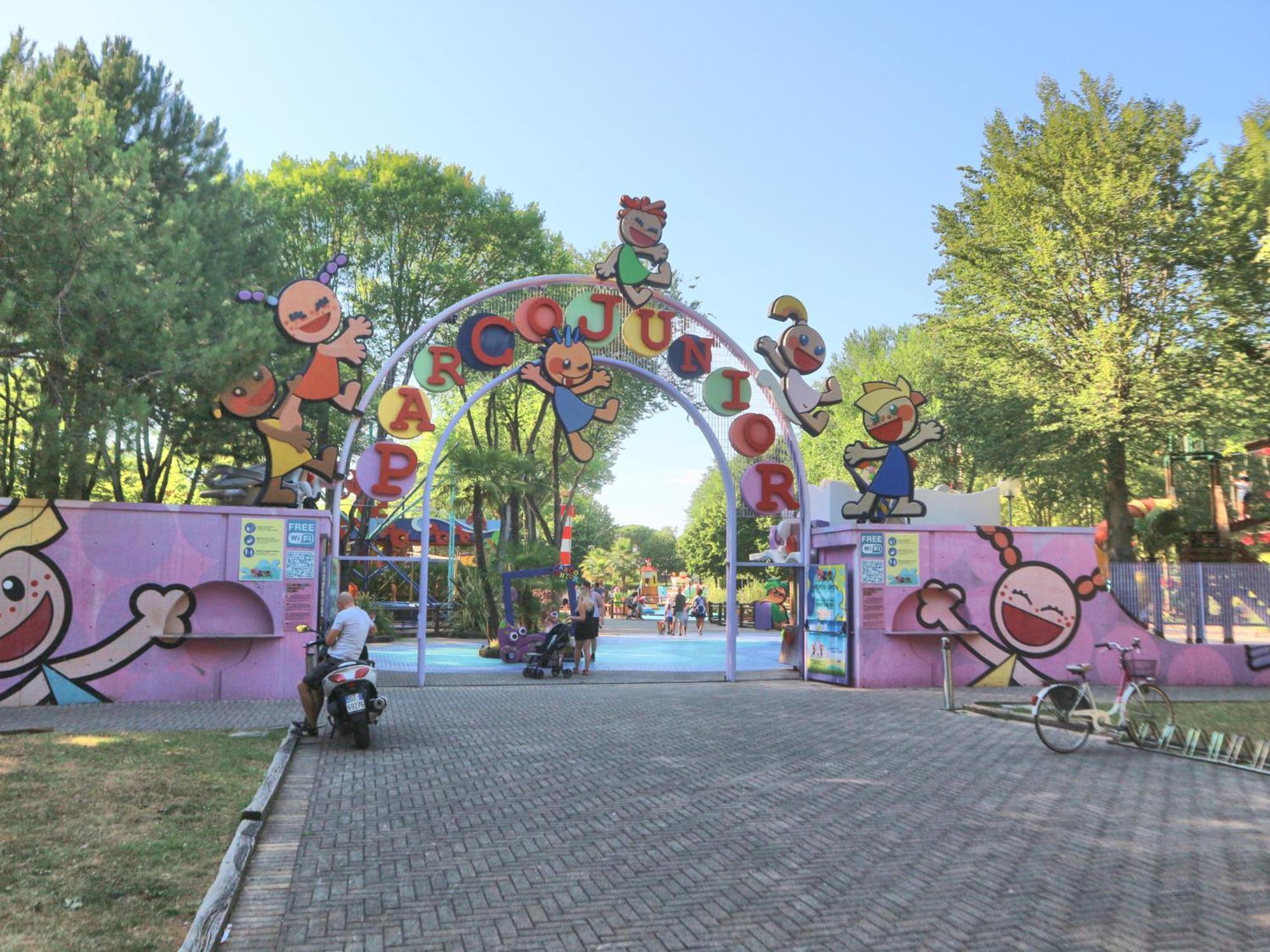 Apartament Patrizia Lignano Sabbiadoro Zewnętrze zdjęcie