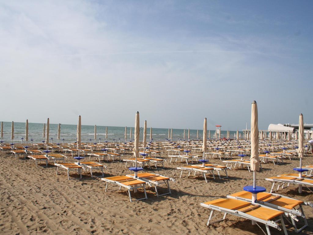 Apartament Patrizia Lignano Sabbiadoro Zewnętrze zdjęcie